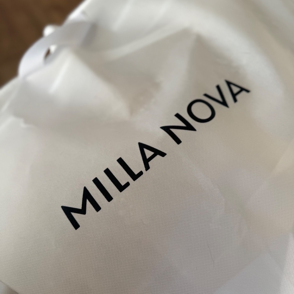 ✨ Milla by Lorenzo Rossi “Escada” Gown – A Glittering Masterpiece of Modern Glam - Picture 13 of 15